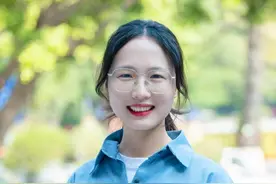 致敬了不起的她 | “90后新农人”沈燕芬：开拖拉机的女生也可以很酷图片