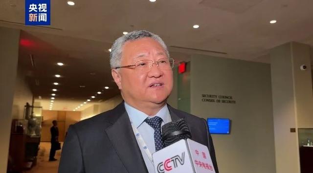 泰国军方称再次空袭柬埔寨：出动了4架F-16战机，袭击照片公布！佩通坦含泪发声