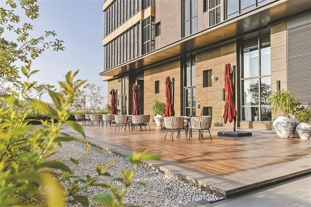 锦绣科学园走出“科技+文化+场景”创新路径，连《新闻女王2》也来取景