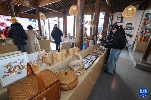 浙江金华：打造特色文旅新消费场景