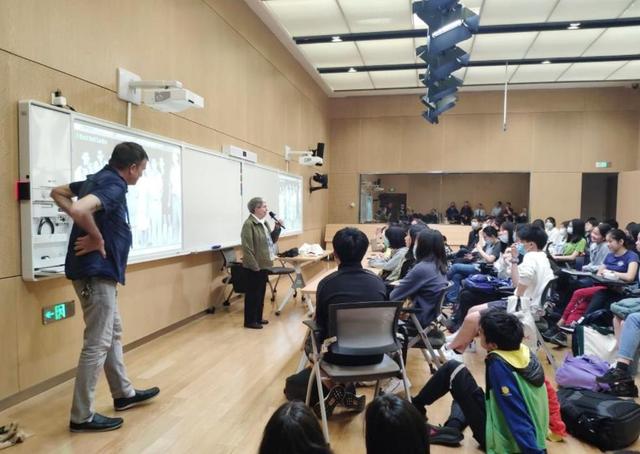 寻找照片中的TA·抗战胜利80周年丨“我永远记得80年前走出集中营的那天”