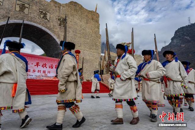 四川茂县：精彩文化活动庆羌年