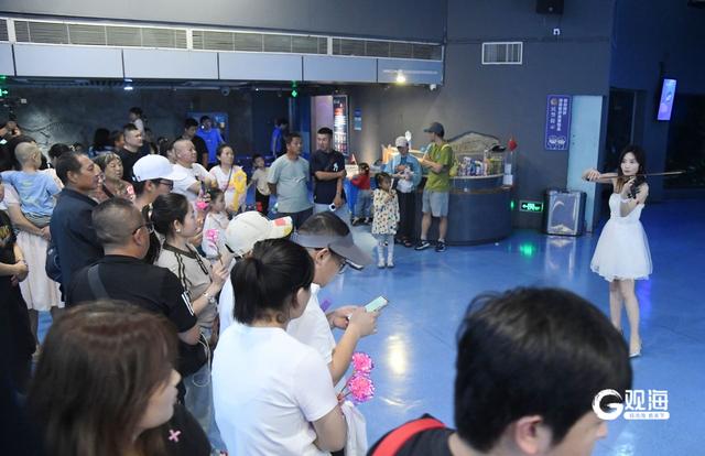 过万市民游客打卡，国庆假期青岛海底世界引爆游览热潮