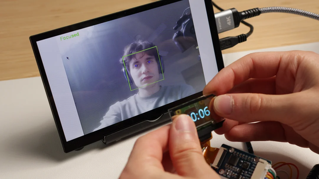 树莓派自制电子宠物，上班摸鱼它就“发火”！