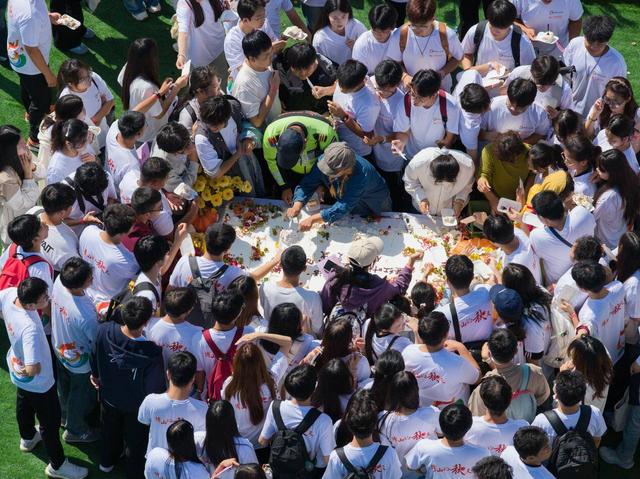 “博山的秋天”系列活动发布暨红叶柿岩五周年秋日盛典正式启幕