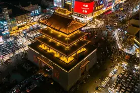 河南多家媒体发声谈“大学生夜骑”：青春要passion，更要平安图片