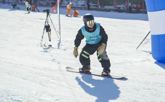 一键收藏！卾冬最全滑雪攻略