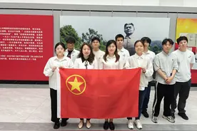 “阅见未来 共沐书香”—咸宁联通开展全民阅读主题活动图片