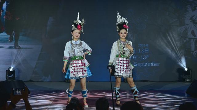 在繁花竞放中闯出人文资源转型发展新路子｜贵州推动人文经济高质量发展
