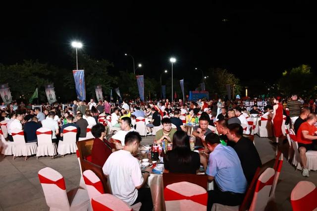 渔获拍卖、电竞、美食、划拳争霸！ 石狮市开海旅游消费季点燃夜经济
