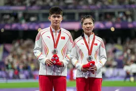 巴黎残奥会 | 刘翠青获得女子100米T11级亚军图片