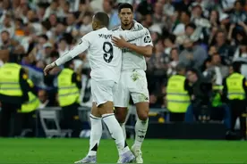 国王杯|决赛未踢波澜先起，主裁判哭诉皇马对其人身攻击图片