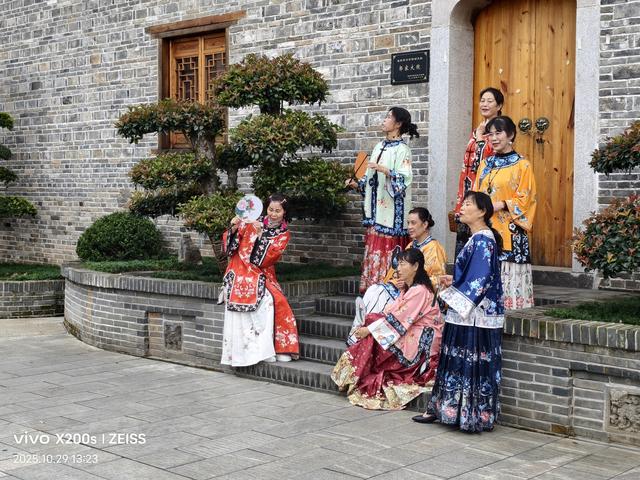 古巷里的重阳节
