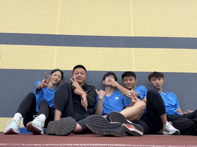 从高校赛场跑进全运会的“异类天才”