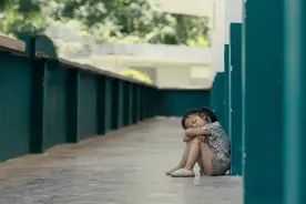 逃避二十六年后，她拍出《妈妈和七天的时间》图片
