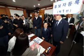 韩国大选再生变数！李在明成候选人，执政党“换将”上演宪政史上“大剧”图片