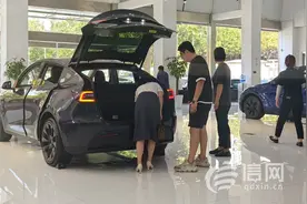 青岛新一轮汽车置换更新政策发布 真金白银直达消费者图片