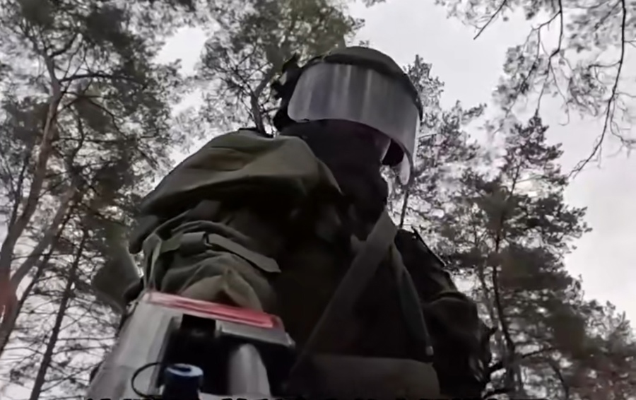 朝鲜部队在俄罗斯排雷 画面曝光