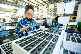 江西铜鼓：风帆劲鼓势正扬 奋楫逐浪勇向前图片