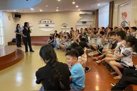 农行东莞分行开展“小小银行家 童心看世界”活动图片