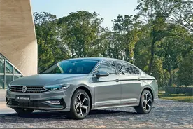 全新一代迈腾最快6月底到店，“新老同堂”销售至2026年图片