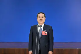 省人大代表苏建光：建设六大重点工程，再造一个青岛港图片