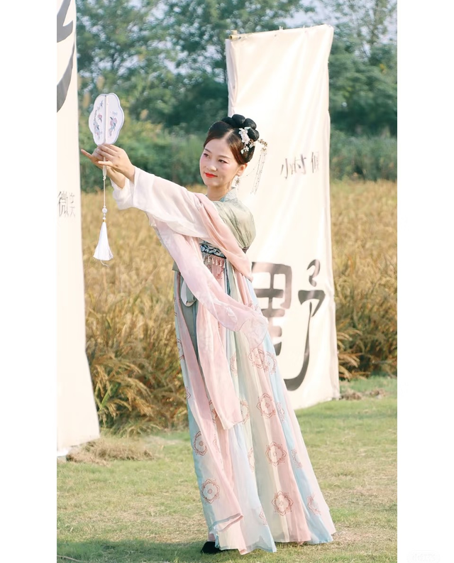 别EMO啦！治愈夏天的良药在这里→