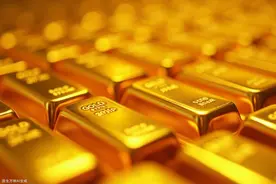 金价涨不停！一公斤黄金首超10万美元，现在还适合上车吗？图片