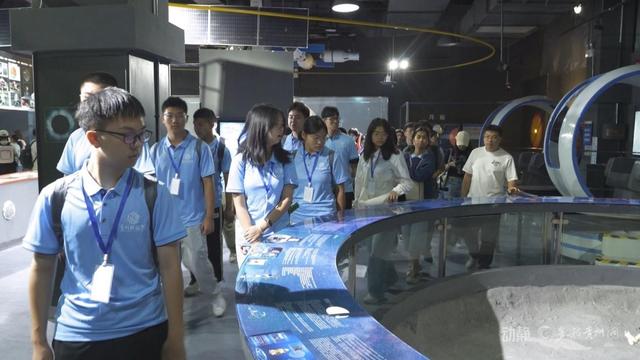 跨越山海的研学之约！中泰青少年在黔探寻科技创新