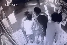 九旬老人乘电梯，如坐海盗船！28层高楼众多居民有这种感受图片