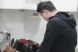 保护你也成为自己！为孤独的星球开一扇窗，让你不再孤独图片