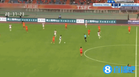 90分钟战报-泰山1-1曼谷联 日夫科维奇越位单刀破门卡扎世界波图片