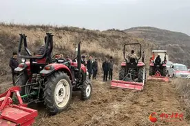 漳县：春耕助农正当时 撂荒耕地换新颜图片