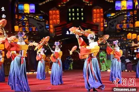 解锁古代过年仪式感 乌兰察布之夜开街迎新春图片