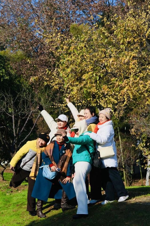 气温直冲20℃！第一波赏花的人已出发