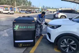 燕赵驿行·绿色护航：移动充电车保障新能源车无忧出行图片