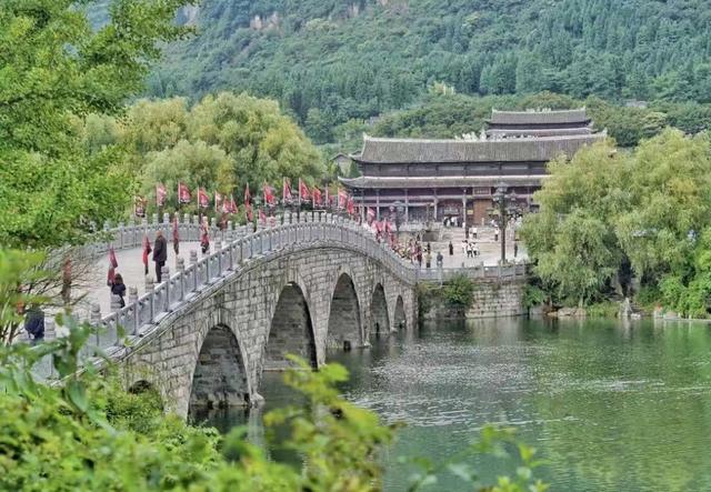 冬季文旅出新招 “追剧热”与“冰雪奇缘”撬动毕节冬季游