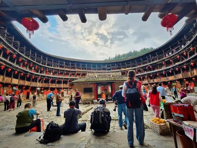 壹点号·行记|刷完这组图就心动！初遇南靖土楼，道不尽的绝美与神秘