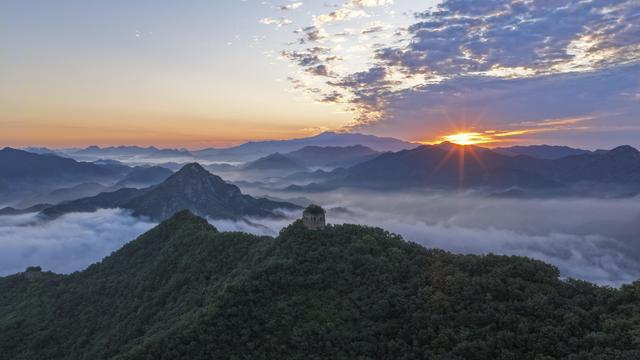 河北迁西：云涌榆木岭，长城美如画