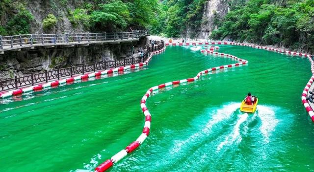 登山游涧、品茗听戏，这个宝藏度假地总有一瞬打动你→