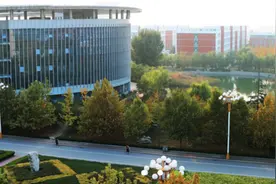 山东医学高等专科学校2025年单招3个专业计划招生300人图片