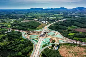 原创组图丨G98环岛高速公路昌江大坡互通立交逐渐成型 计划十月底建成通车图片