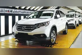 关厂、裁员、退市、破产重整…这些汽车品牌向死而生？汽车淘汰赛“倍速”演进图片