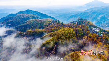 崆峒山进入秋景最佳观赏期