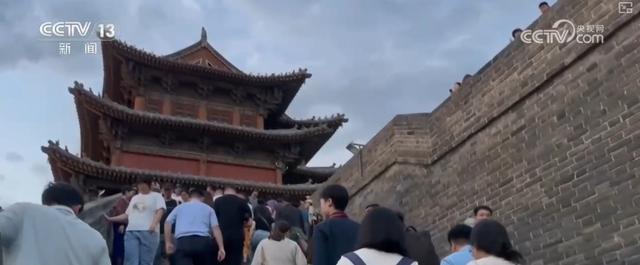 传统、现代、赛事、服务……精准触达！政策“组合拳”显效 “入境游”超预期增长