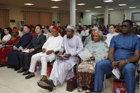 “无锡景・江南韵”：中国评弹艺术在尼日利亚收获众多粉丝图片