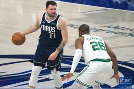 NBA总决赛第四场丨独行侠胜凯尔特人图片