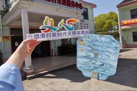 漆彩非遗染春色，一起来定制属于你的非遗漆扇吧！图片