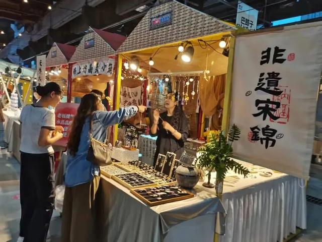 火上央视！小甜锡上大分