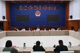 临沂公安交警:将“电摩”整治纳入常态化管理图片